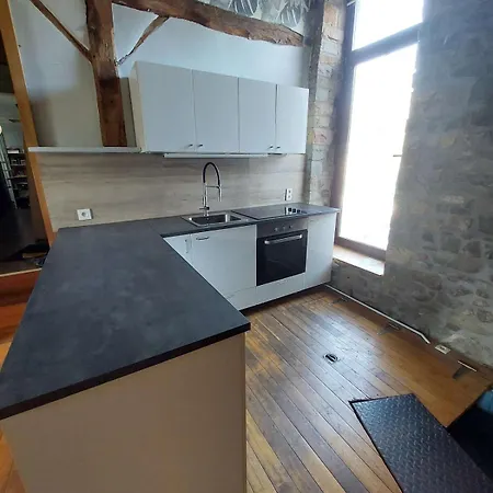 Charming Country Stone-wood House Vakantiehuis Stavelot